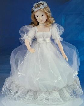 Effanbee - Little Old New York - Cinderella - кукла